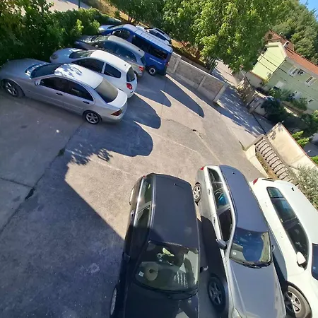 Apartment Asovic *